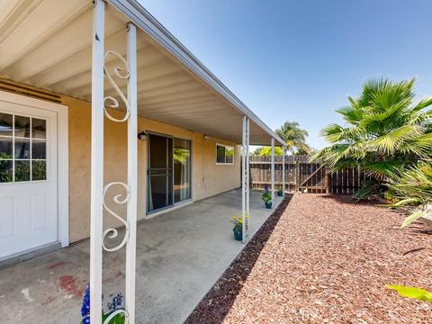 166 De La Rondo, Oceanside, CA 92057 photo 11