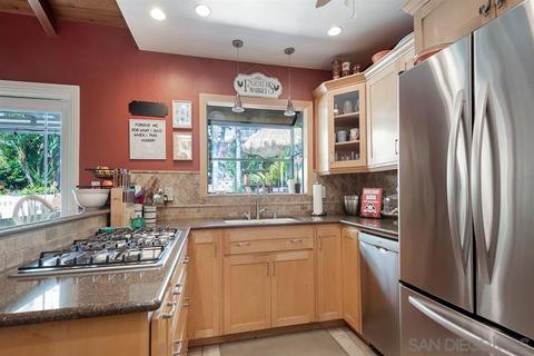 9489 Tropico Dr, La Mesa, CA 91941 photo 12