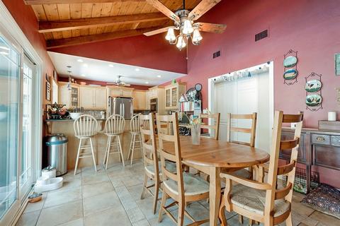 9489 Tropico Dr, La Mesa, CA 91941 photo 9
