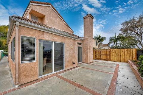 1268 Woodview Dr, Oceanside, CA 92056 photo 23