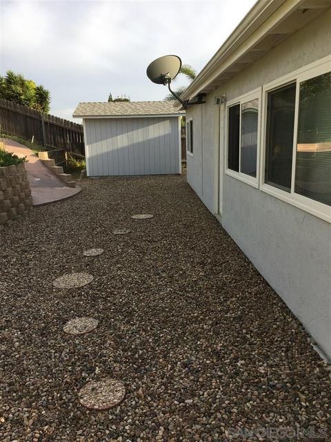 9845 Halberns Blvd, Santee, CA 92071 photo 23