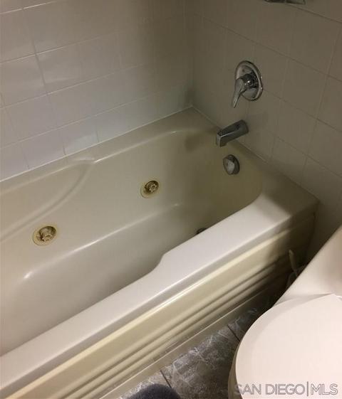 9845 Halberns Blvd, Santee, CA 92071 photo 13