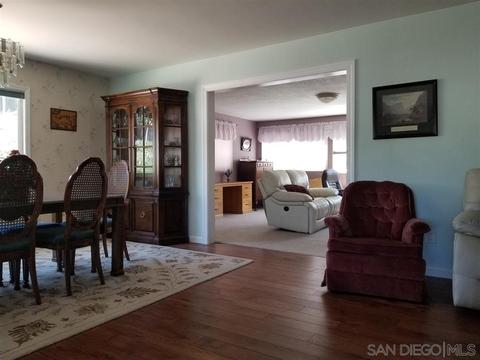 9845 Halberns Blvd, Santee, CA 92071 photo 17