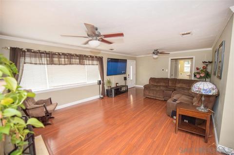1063 N 3rd St, El Cajon, CA 92021 photo 5
