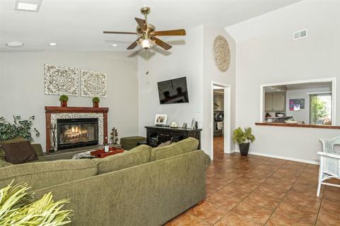 431 Josten Way, Fallbrook, CA 92028 photo 6
