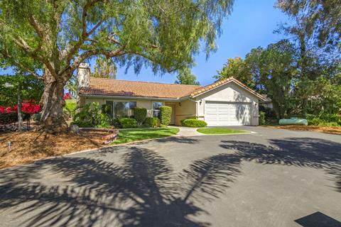 431 Josten Way, Fallbrook, CA 92028 photo 2