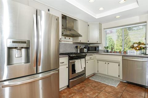 431 Josten Way, Fallbrook, CA 92028 photo 9