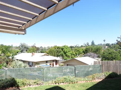 1009 Torole Cir, Vista, CA 92084 photo 25