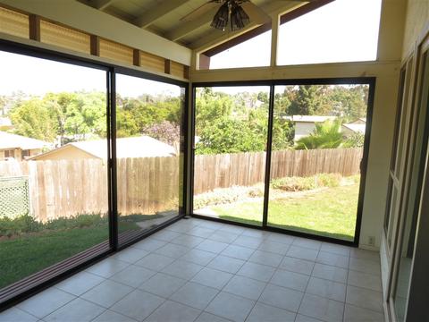 1009 Torole Cir, Vista, CA 92084 photo 14