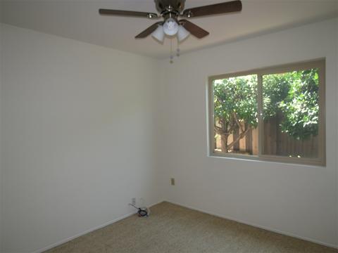 1009 Torole Cir, Vista, CA 92084 photo 9