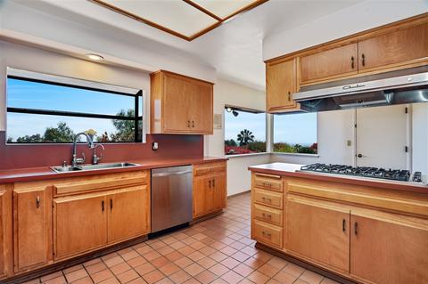 9603 Candy Ln, La Mesa, CA 91941 photo 4