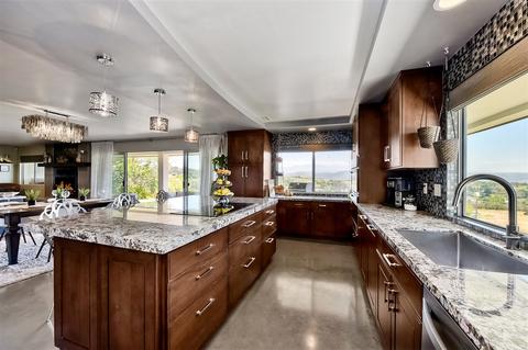 3750 Alta Vista Dr, Fallbrook, CA 92028 photo 13