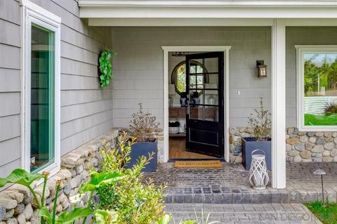 1396 Hymettus Ave, Encinitas, CA 92024 photo 2