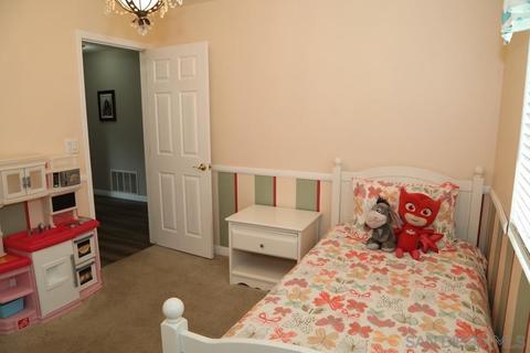 1760 Shadow Gln, Escondido, CA 92029 photo 15