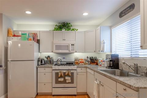 308 Washington St #B, Vista, CA 92084 photo 8