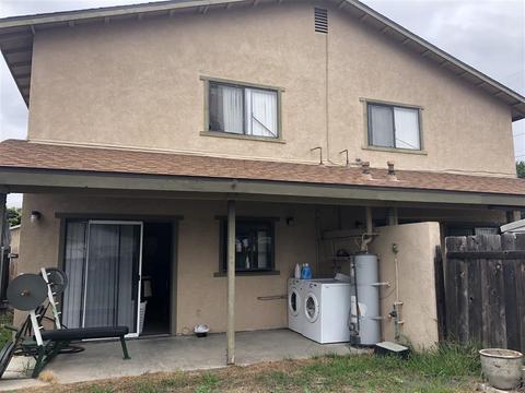 2237-39 Tyler Ct, Spring Valley, CA 91977 photo 4