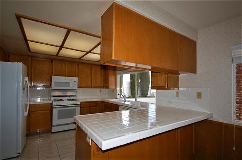 3941 Stanford Dr, Oceanside, CA 92056 photo 2