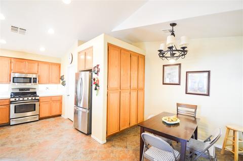 2325 Hyacinth Rd, Alpine, CA 91901 photo 5