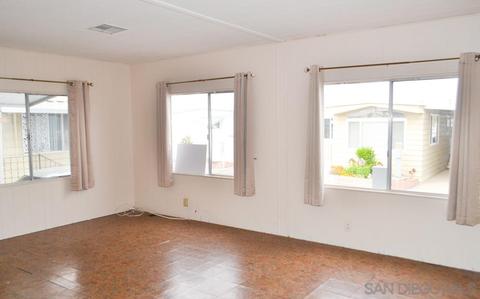 276 Quail Ln, Oceanside, CA 92057 photo 2