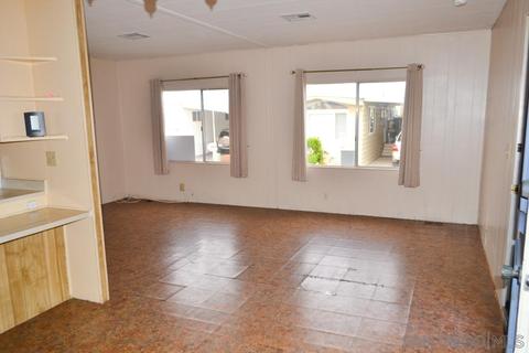 276 Quail Ln, Oceanside, CA 92057 photo 7