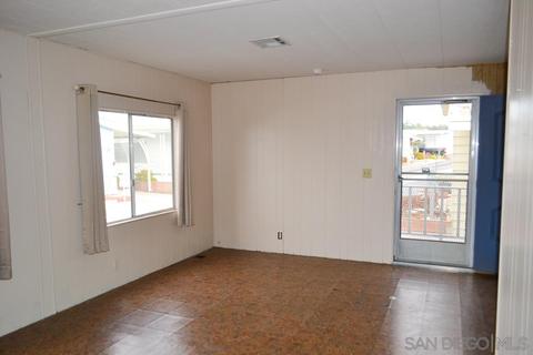 276 Quail Ln, Oceanside, CA 92057 photo 3