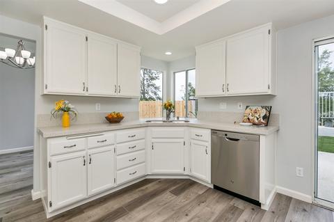 669 Montage Rd, Oceanside, CA 92057 photo 9