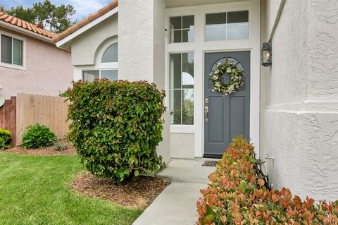 669 Montage Rd, Oceanside, CA 92057 photo 2