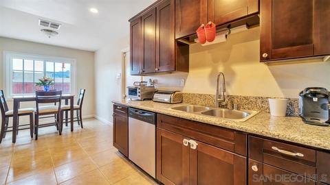 9614 Blarney Ave, Spring Valley, CA 91977 photo 7