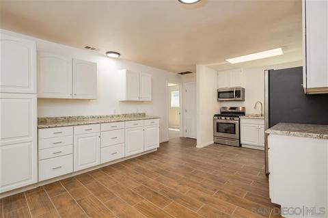 2481 Live Oak Trl, Boulevard, CA 91905 photo 4