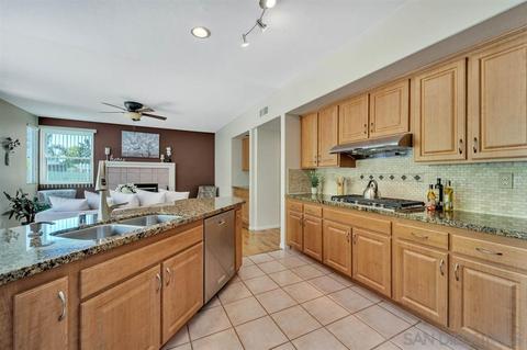 752 Corona Dr, Oceanside, CA 92057 photo 6