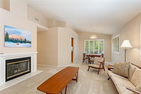 2196 Castilla Way, Oceanside, CA 92056 photo 5