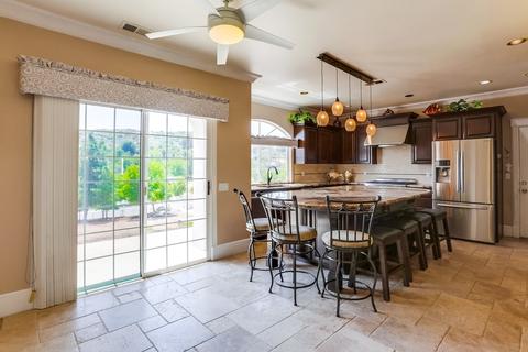 10055 Pebble Creek Ln, El Cajon, CA 92021 photo 7