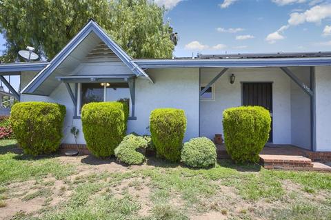 1132 Thomas Way, Escondido, CA 92027 photo 2