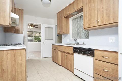 1132 Thomas Way, Escondido, CA 92027 photo 7