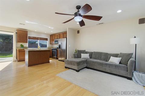 13003 Gate Dr, Poway, CA 92064 photo 6
