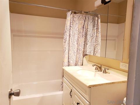 7915 Wistful Vis, Santee, CA 92071 photo 22