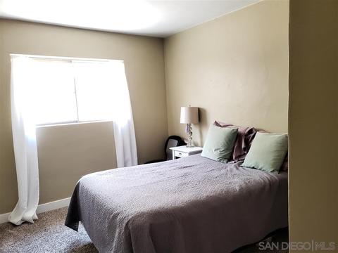 7915 Wistful Vis, Santee, CA 92071 photo 8
