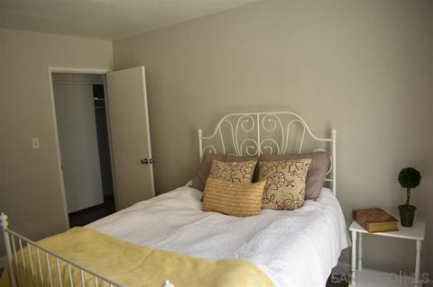 7915 Wistful Vis, Santee, CA 92071 photo 20