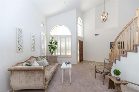 1088 Funquest Dr, Fallbrook, CA 92028 photo 4