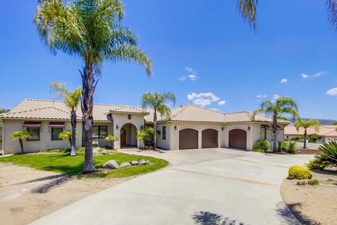 2840 Firebrand Dr, Alpine, CA 91901 photo 1