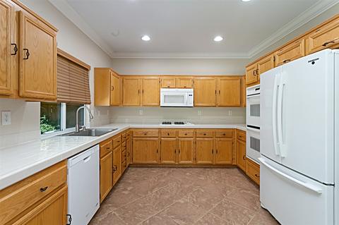 328 Monte Vista Way, Oceanside, CA 92057 photo 7