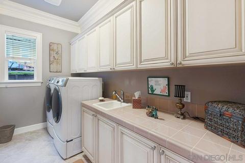 6860 Citrine Dr, Carlsbad, CA 92009 photo 24