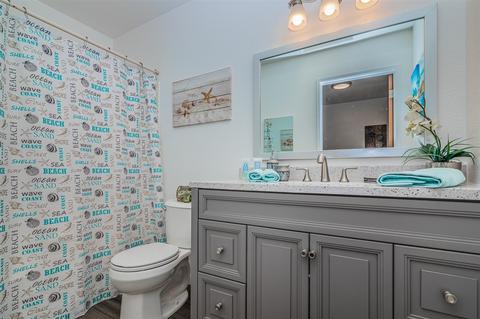 575 E Bobier, Vista, CA 92084 photo 21