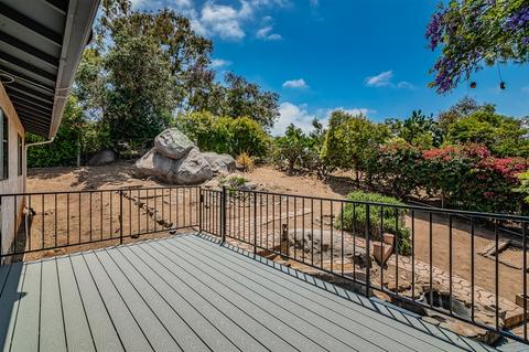 575 E Bobier, Vista, CA 92084 photo 11