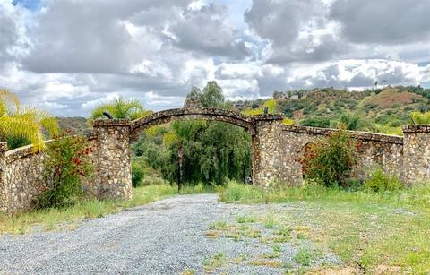 1808 Camino Rainbow, Fallbrook, CA 92028 photo 1