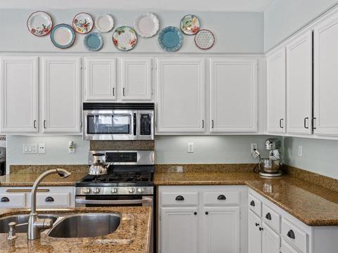 29702 Gracilior Dr, Escondido, CA 92026 photo 11
