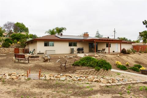 815 Berkeley Way, Vista, CA 92084 photo 6