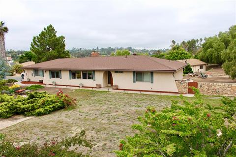 815 Berkeley Way, Vista, CA 92084 photo 1