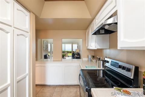 353 W I St, Encinitas, CA 92024 photo 11