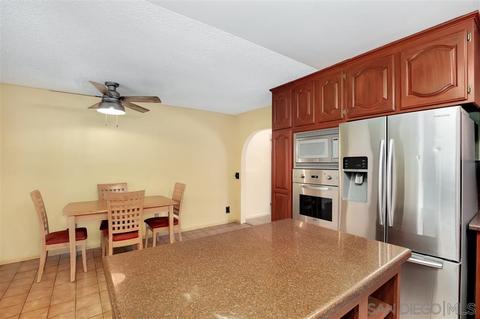 875 El Caminito Rd, Fallbrook, CA 92028 photo 4